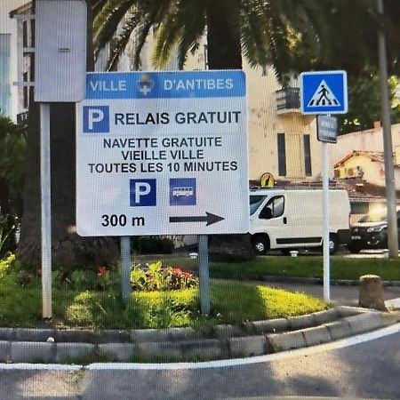 Charmant 3 Pieces Renove Au Coeur Du Vieil Antibes Esterno foto